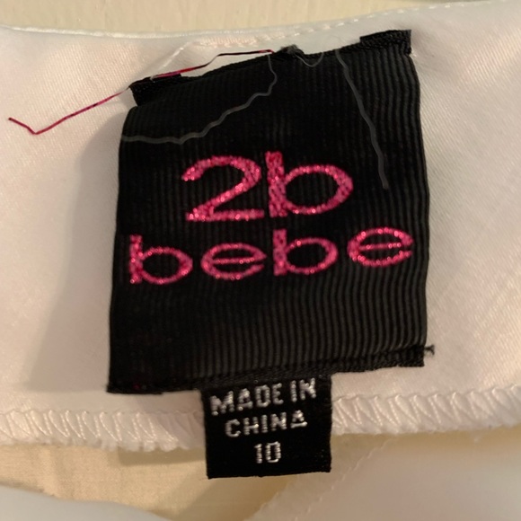 2b Bebe White Mini Skirt - Picture 4 of 4